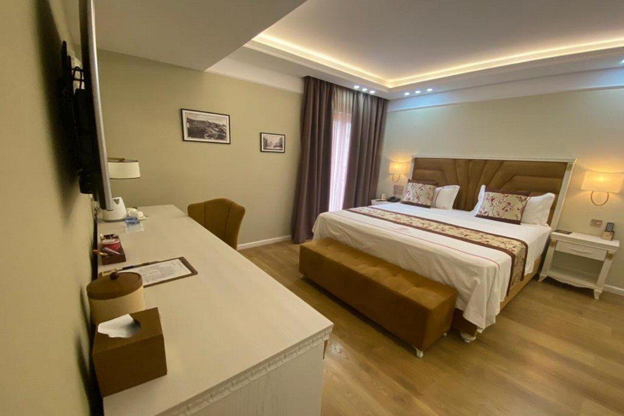 Hotel Brais Дуррес Экстерьер фото