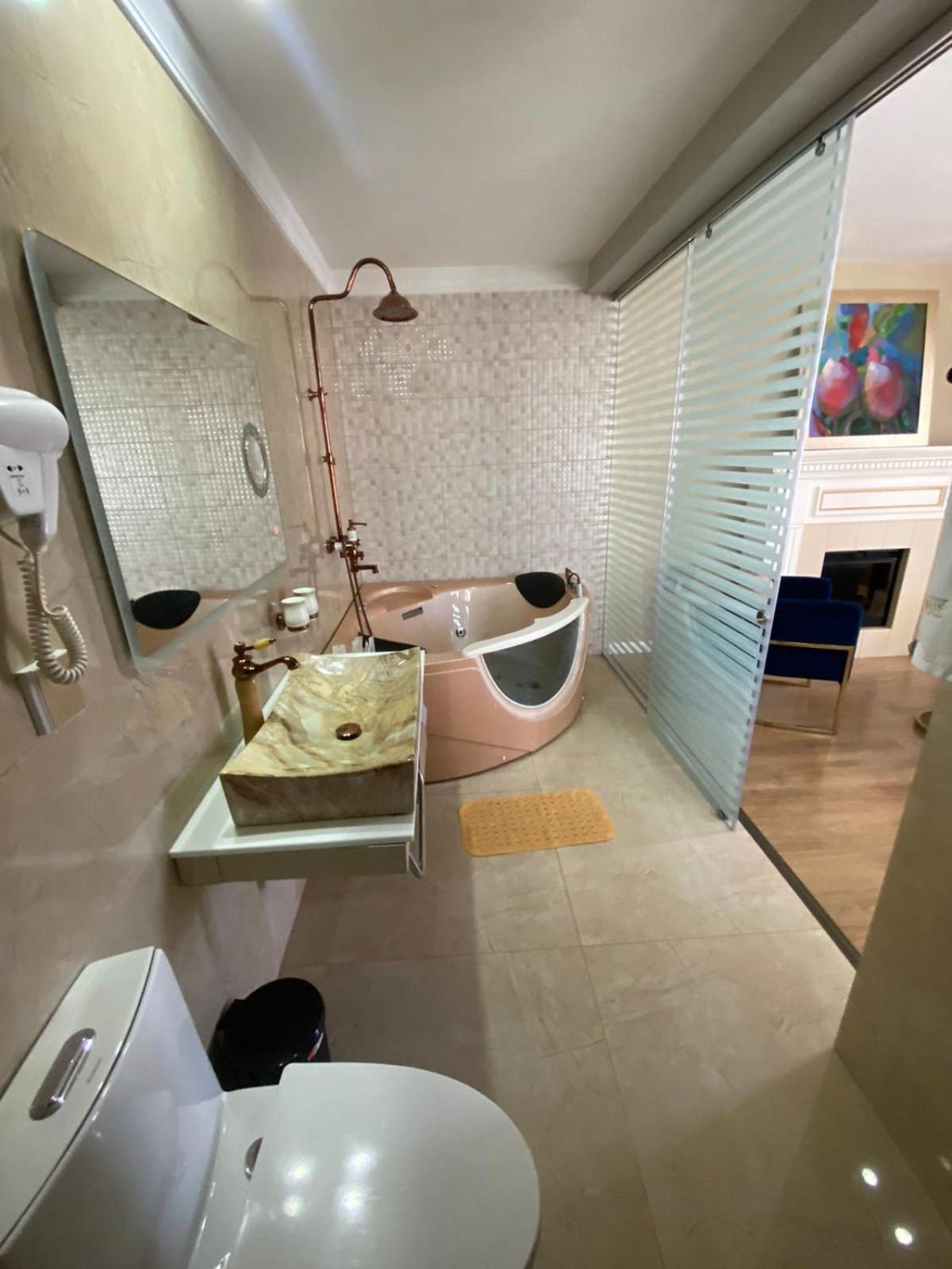 Hotel Brais Дуррес Экстерьер фото