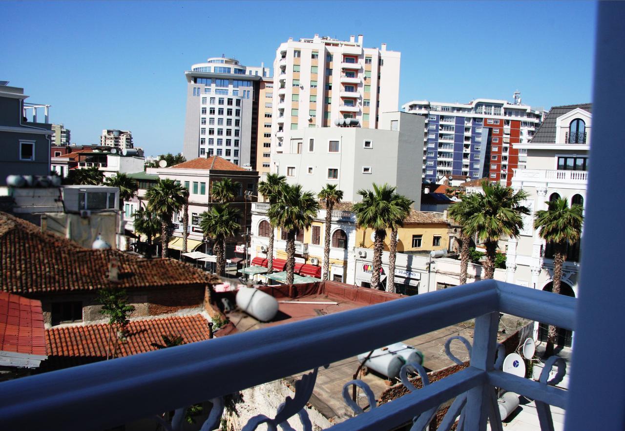 Hotel Brais Дуррес Экстерьер фото
