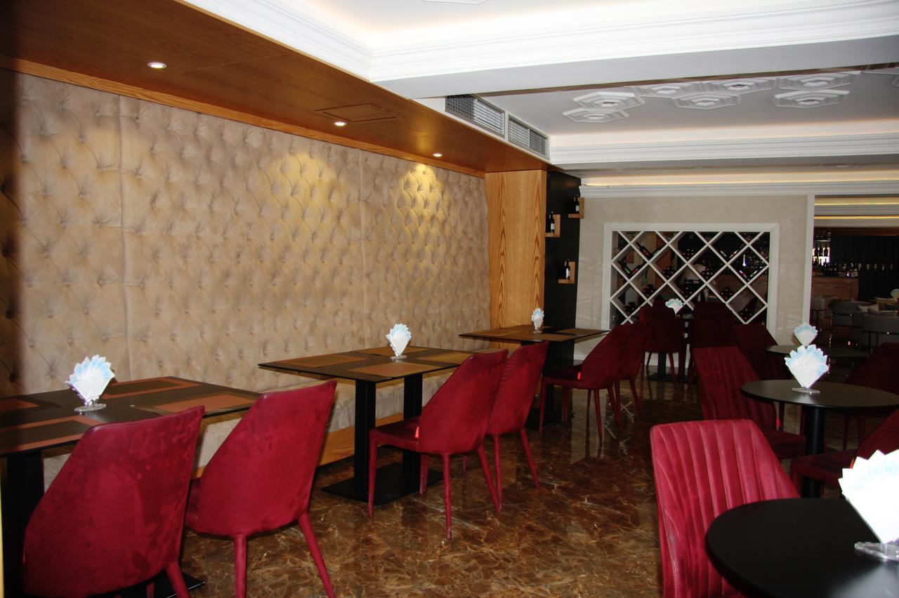 Hotel Brais Дуррес Экстерьер фото