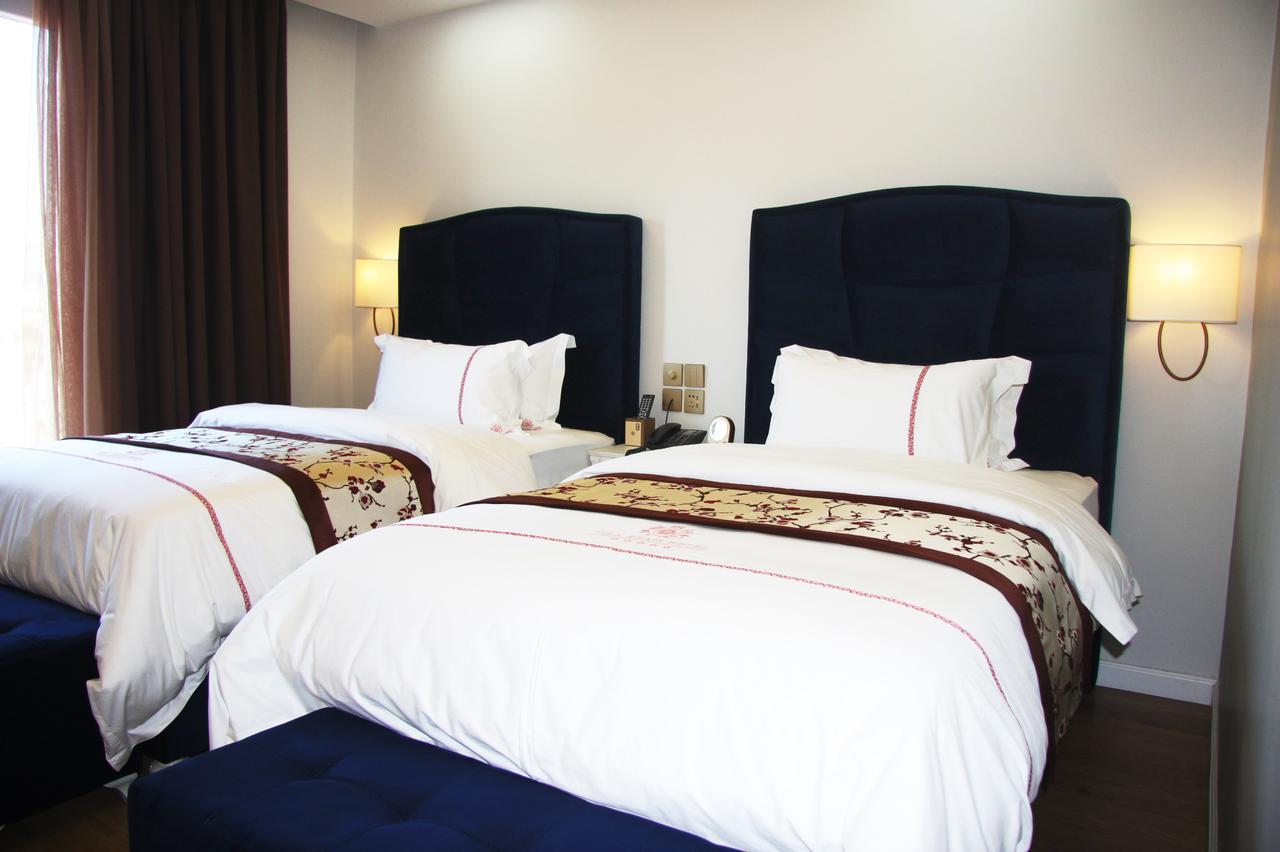 Hotel Brais Дуррес Экстерьер фото
